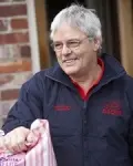 Brian stops chasing his tail with his Oscar Petfood Franchise